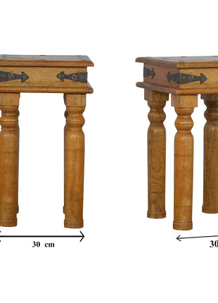 Thakat End Table