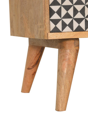Rafina Entertainment Unit