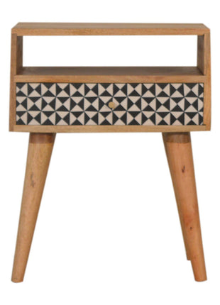 Rafina Bedside