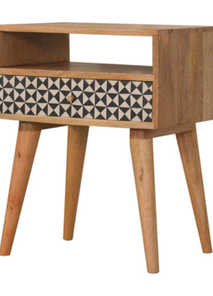 Rafina Bedside