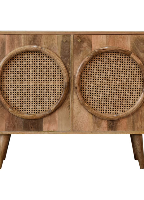 Larissa Cabinet