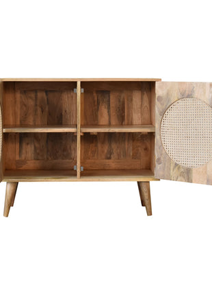 Larissa Cabinet