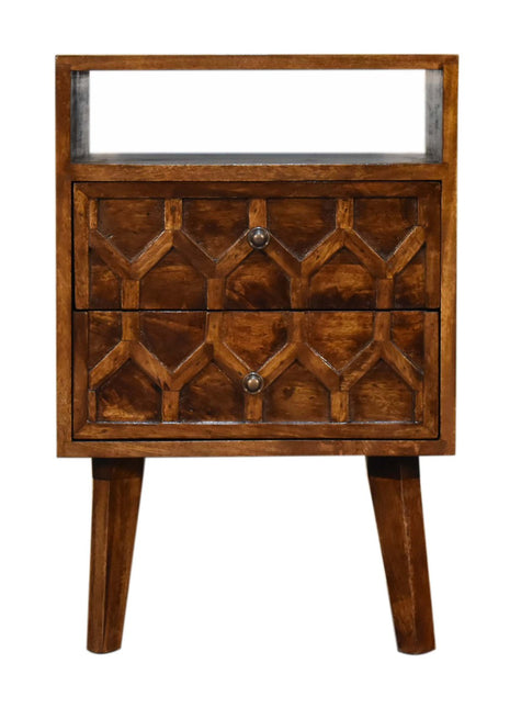 Amouri Bedside