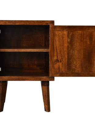 Tova Bedside