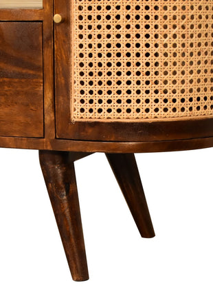 Larissa Chestnut Media Unit