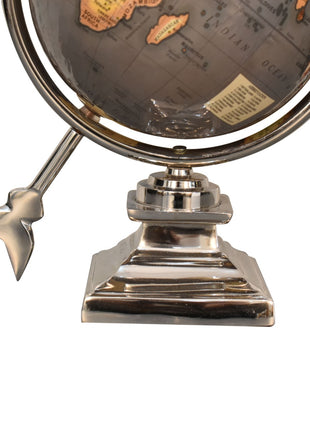 Grey Cupid Globe