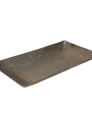 Tablett aus zerbeultem Nickel