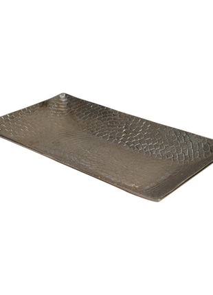 Tablett aus zerbeultem Nickel