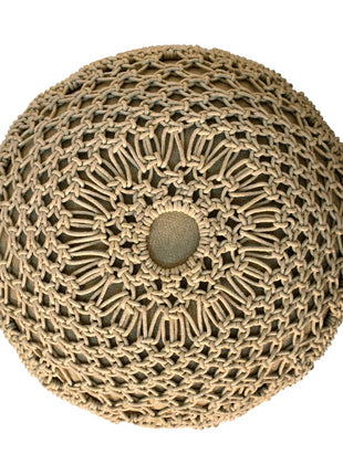 Gehäkelter Fußhocker in Beige