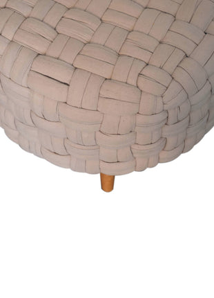 Reposapiés de tubo color crema