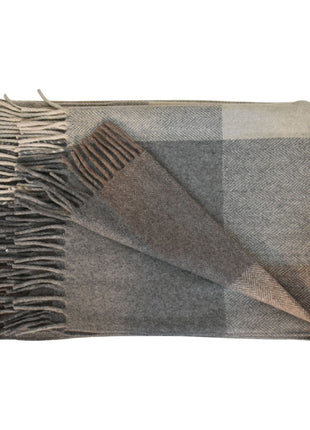 Selin Grey Woolen Throw (Queen size 150 x 180cm)