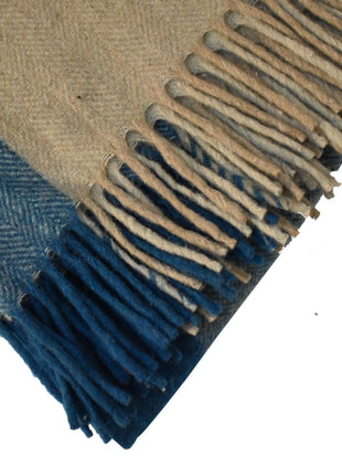 Selin Blue Woolen Throw (130 x 170cm)