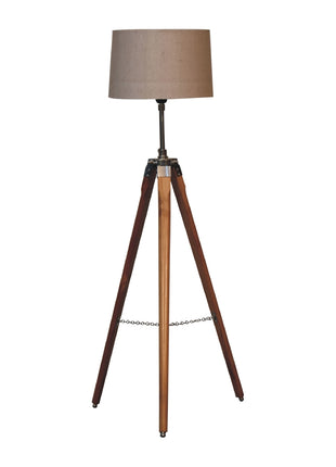 Verchromte Dreibein-Stehlampe