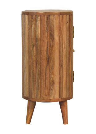 Gabinete con puerta a rayas