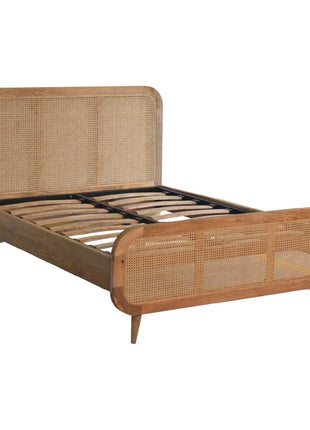 Cama de ratán