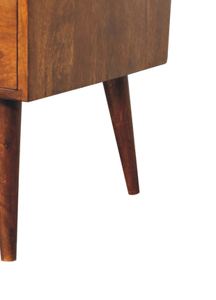 Elevated Chestnut Media Unit