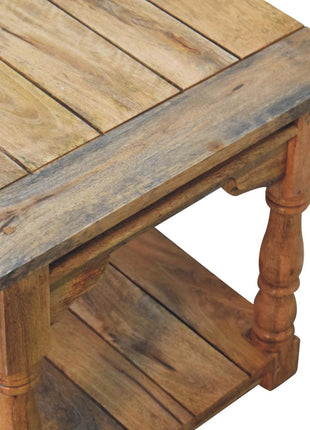 Granary gedrehter Couchtisch