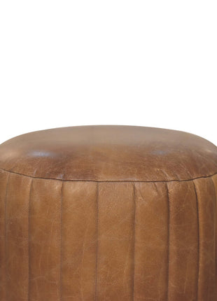 Bouclé-Fußhocker aus Büffelleder