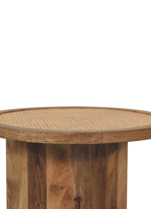 Close-knit Corner End Table