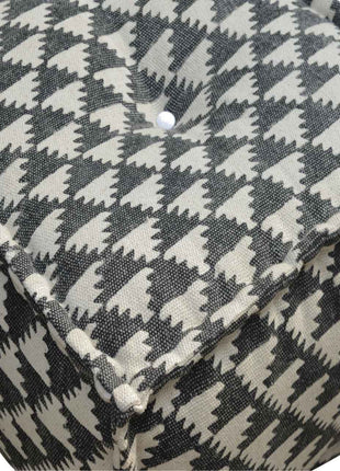 Durrie Pouffe