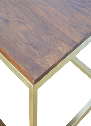 Rechteckiger goldener Couchtisch
