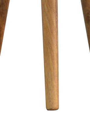 Dreibeinhocker mit Knocheneinlage