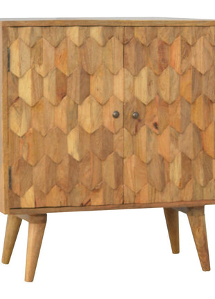 Schrank mit Ananas-Schnitzereien