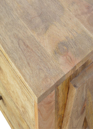 Trestle Media Unit